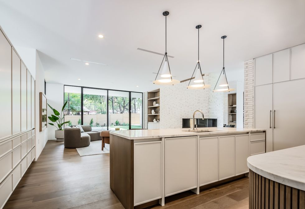 2624 Deerfoot Trail Austin home