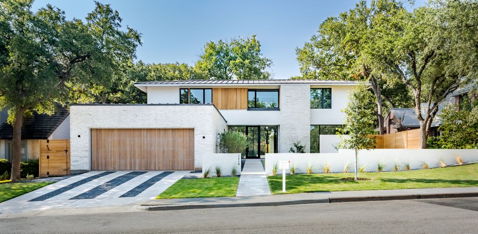 2624 Deerfoot Trail Austin home