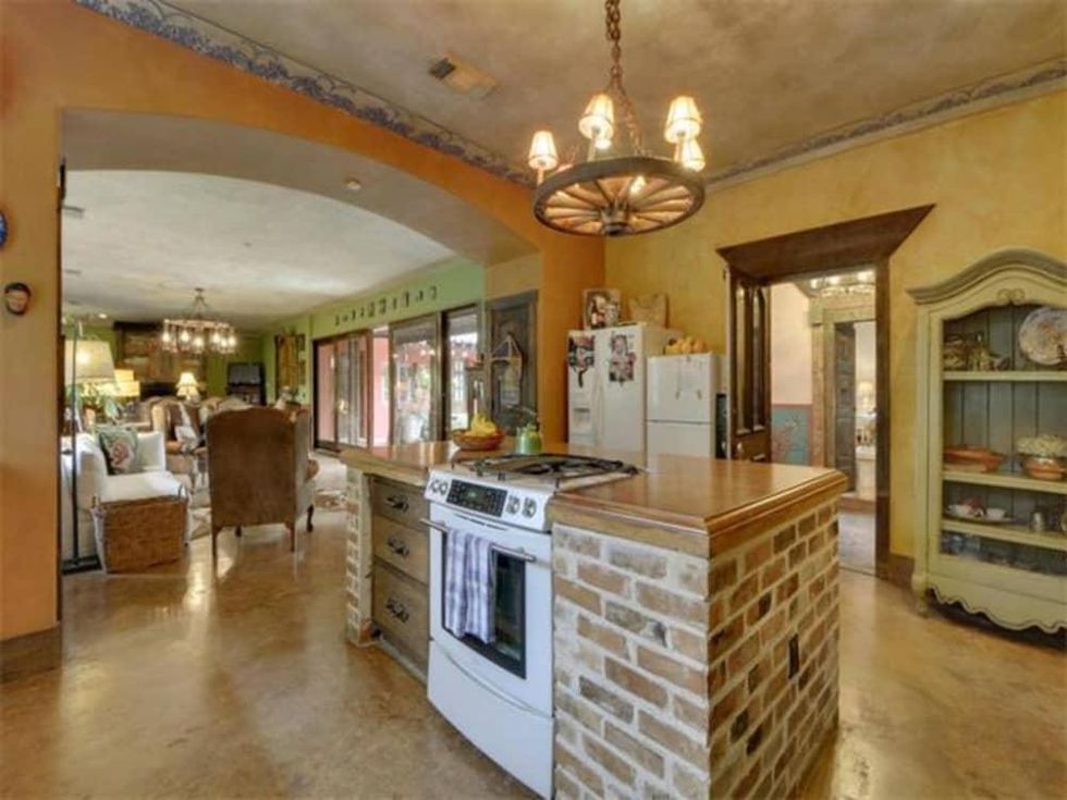 2703 De Curto Road House Kitchen