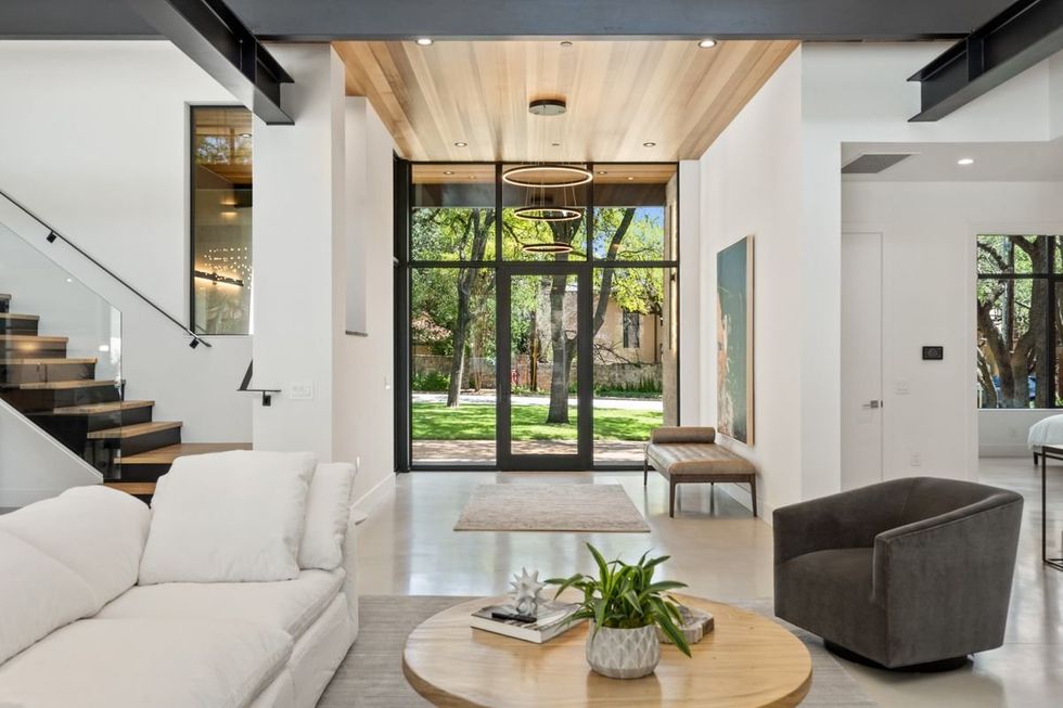 2803 Stratford Austin house