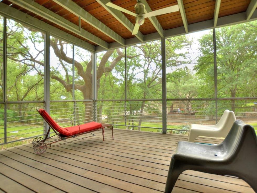 2808 Pickwick Austin house for sale porch