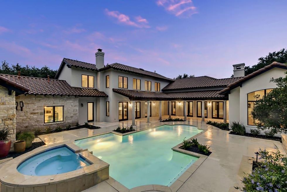 2912 Maravillas Austin home for sale