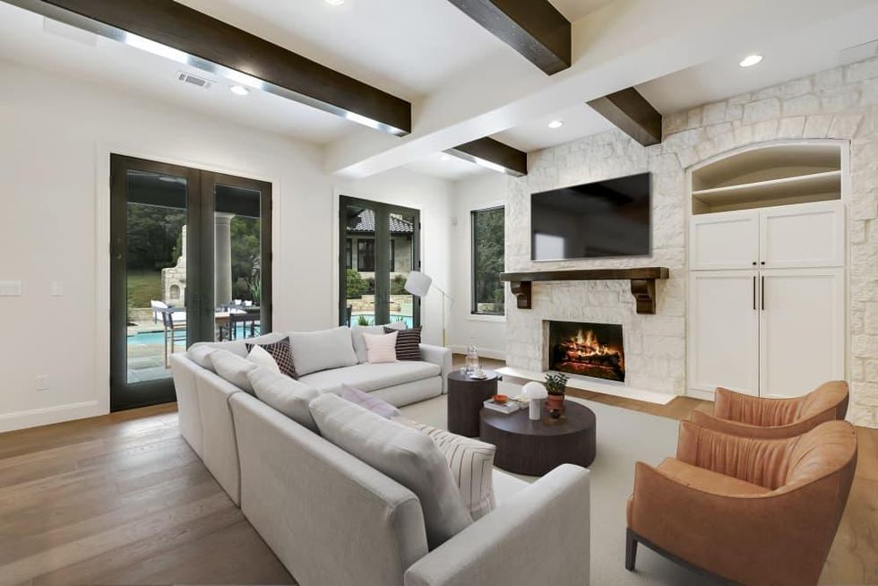 2912 Maravillas Austin home for sale