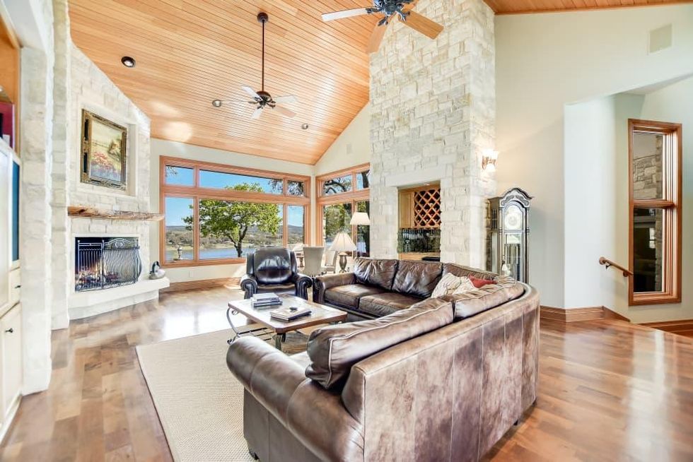 3022_Cliff_Overlook_Spice