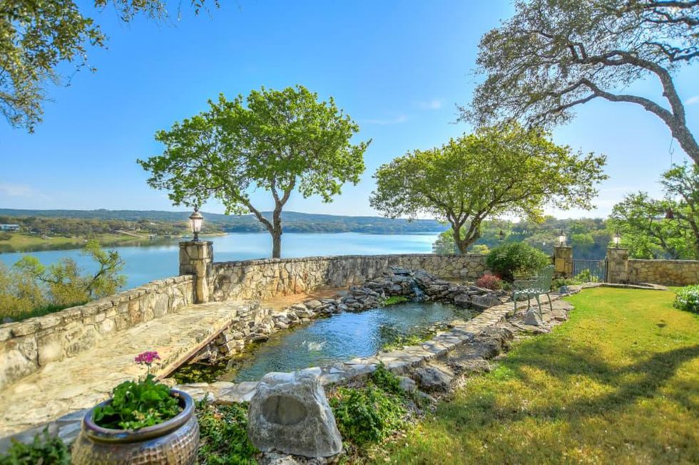 3022_Cliff_Overlook_Spice