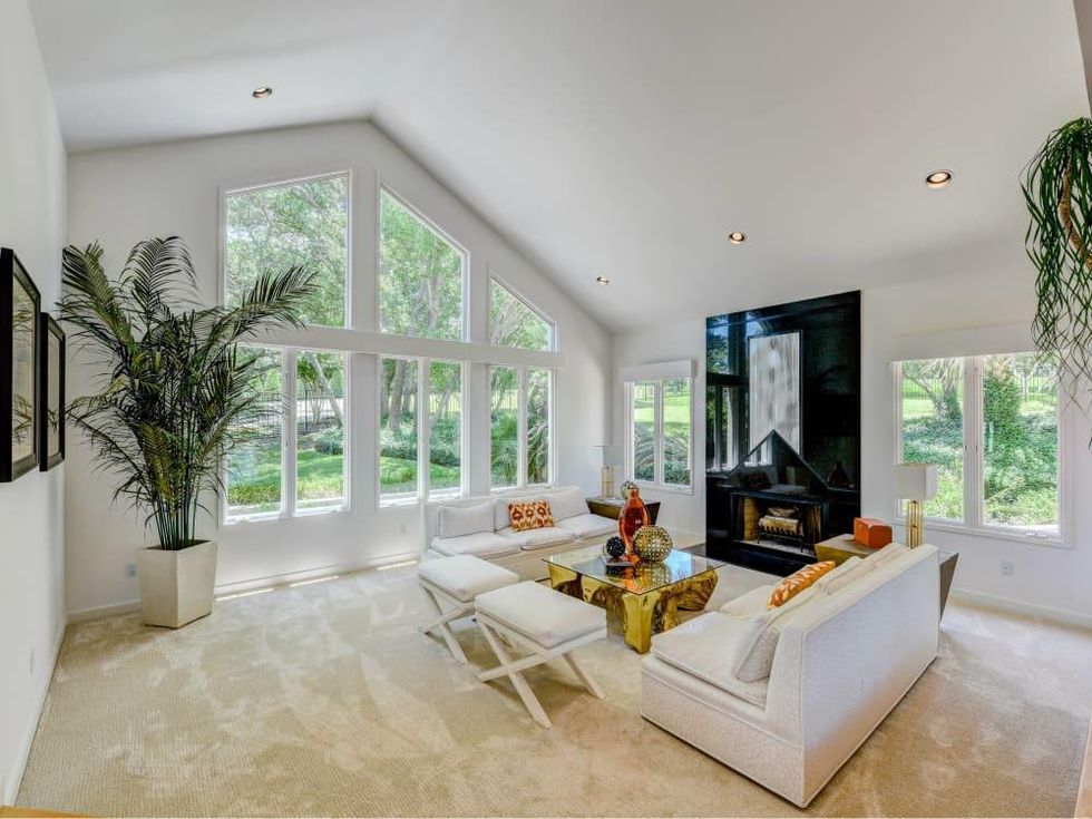 3304 Barton Creek Austin house for sale living room