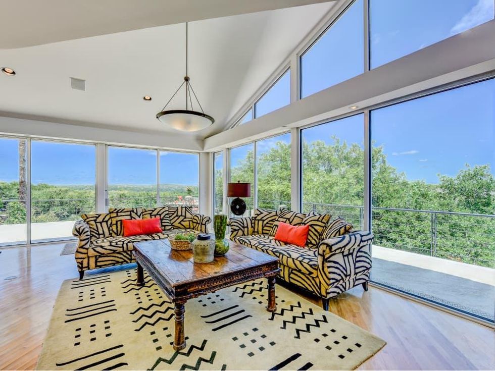 3304 Barton Creek Austin house for sale living room