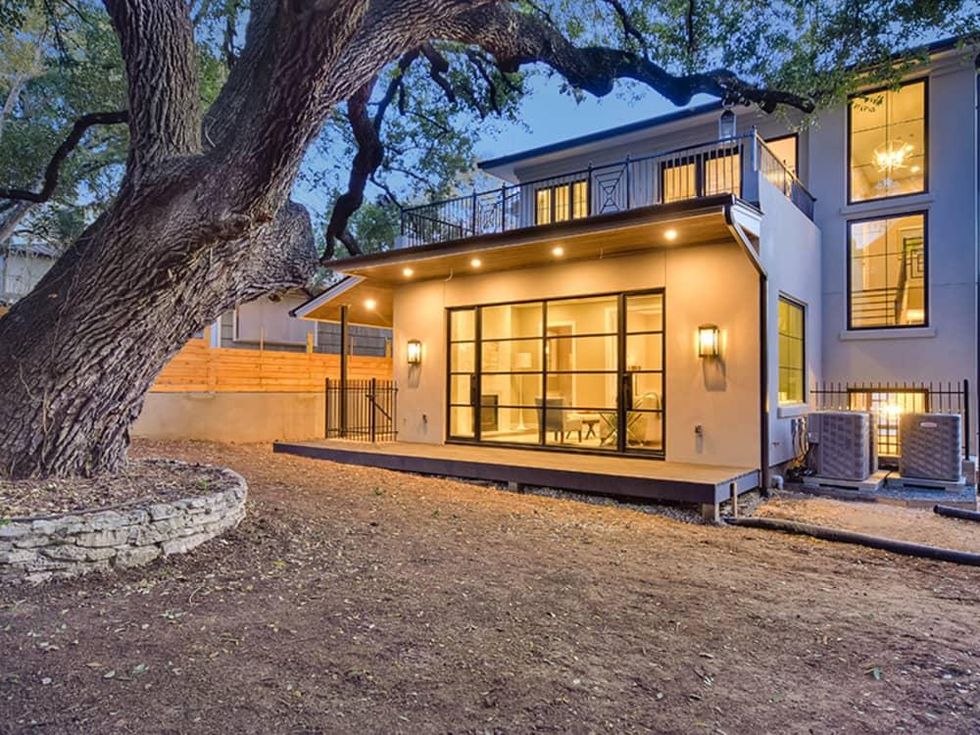 3612 Enfield- Backyard