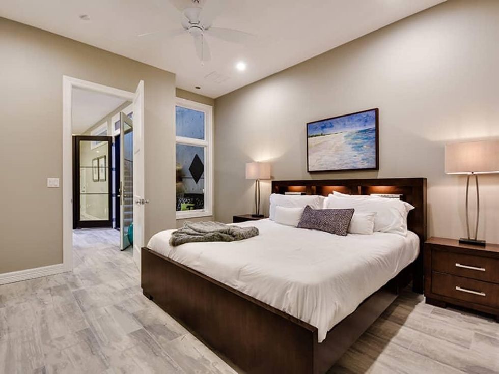 3612 Enfield - Basement Bedroom