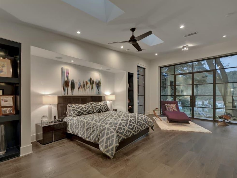 3811 Westlake Austin house for sale bedroom