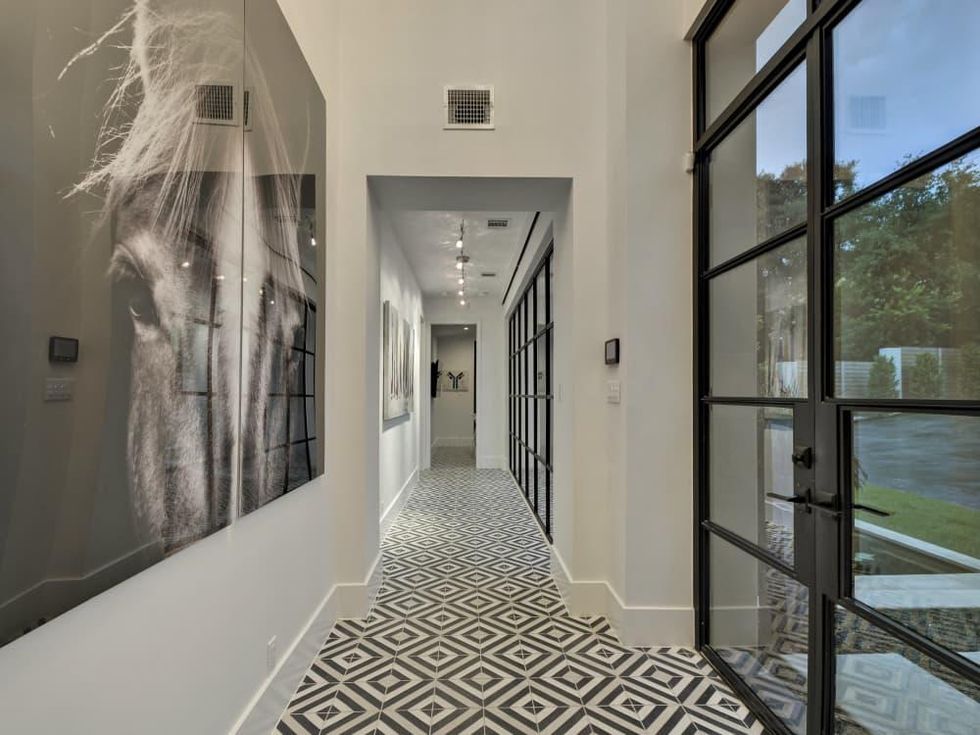 3811 Westlake Austin house for sale hallway