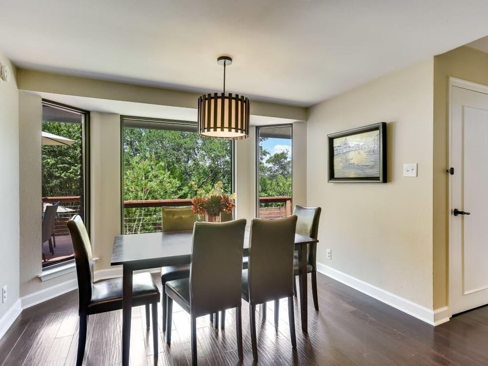 3914 Glengarry Dr Austin house for sale dining nook