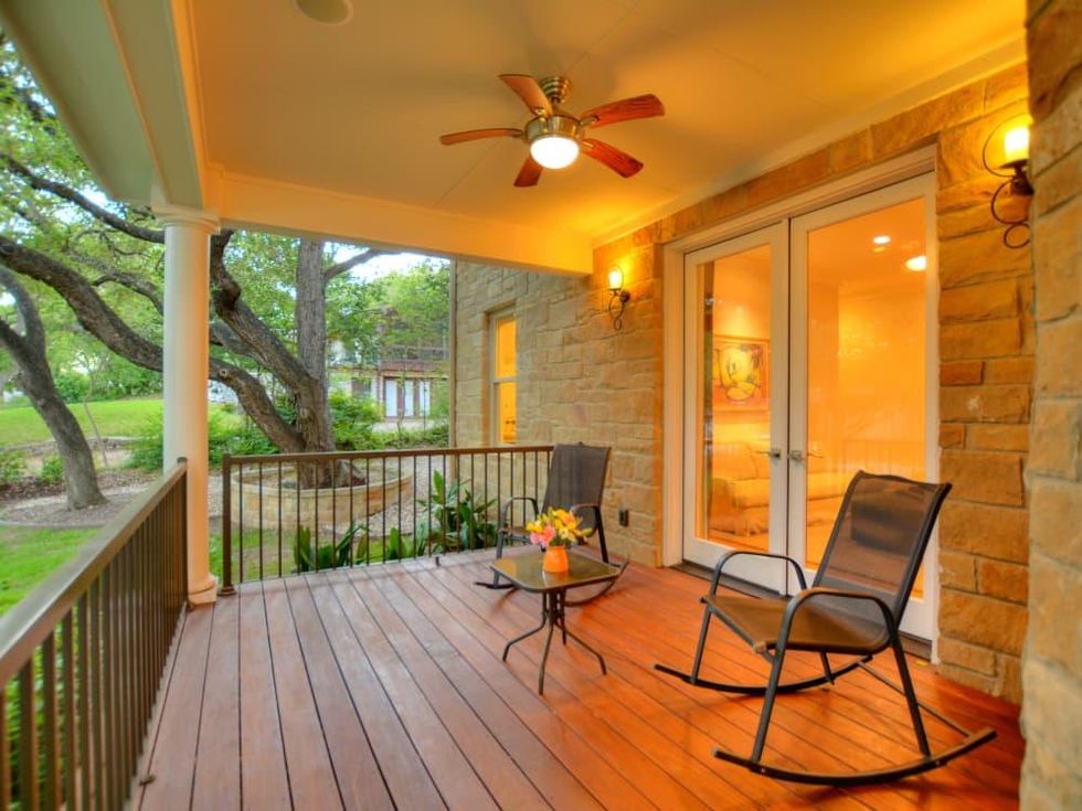 400 Almarian Austin house for sale porch