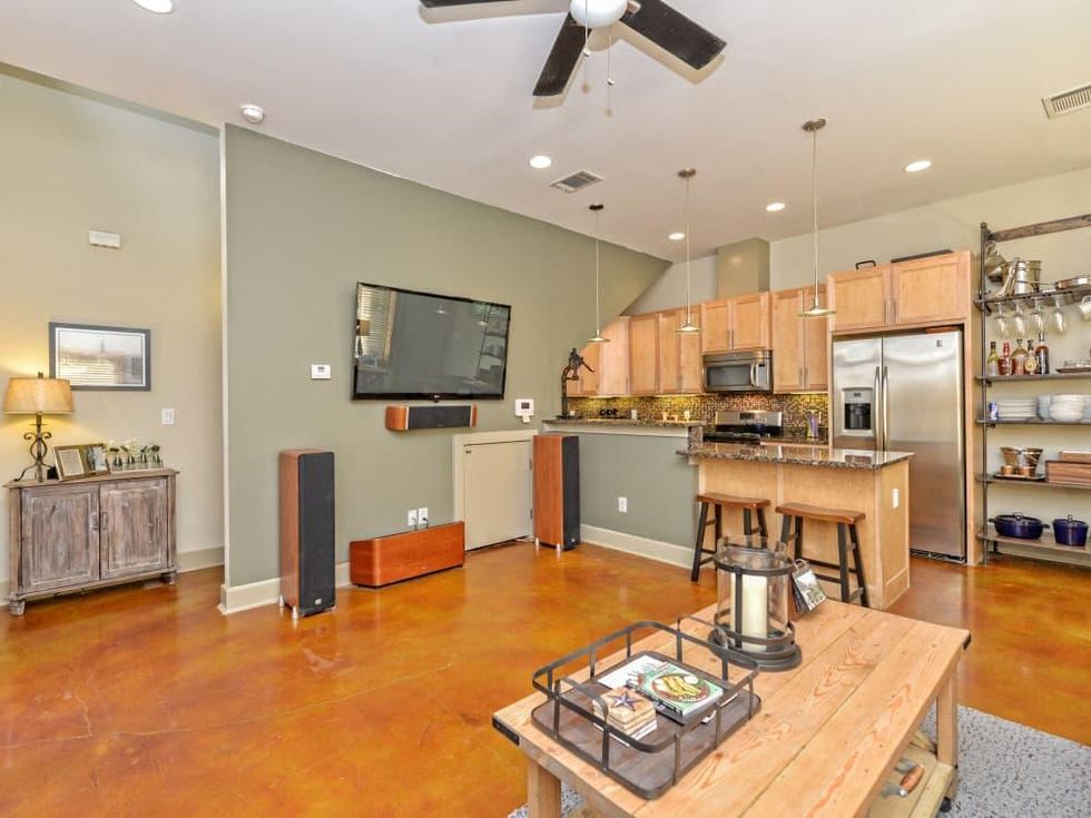 4021 Valley View Austin condo for sale