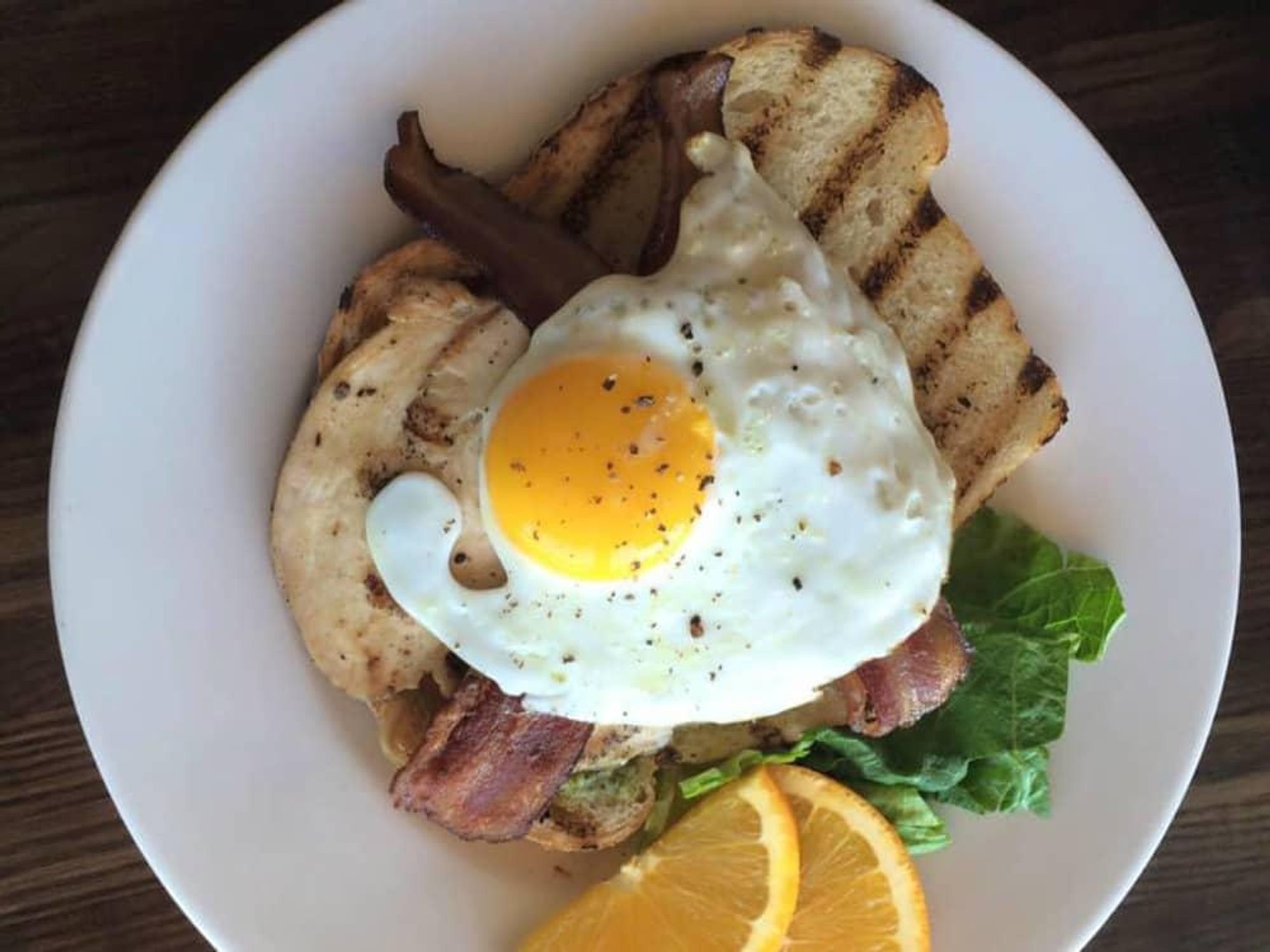 416 Bar and Grille breakfast brunch