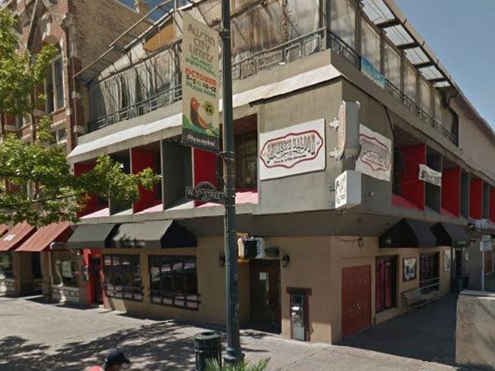 422 Congress Avenue_Lanai_Geisha Room