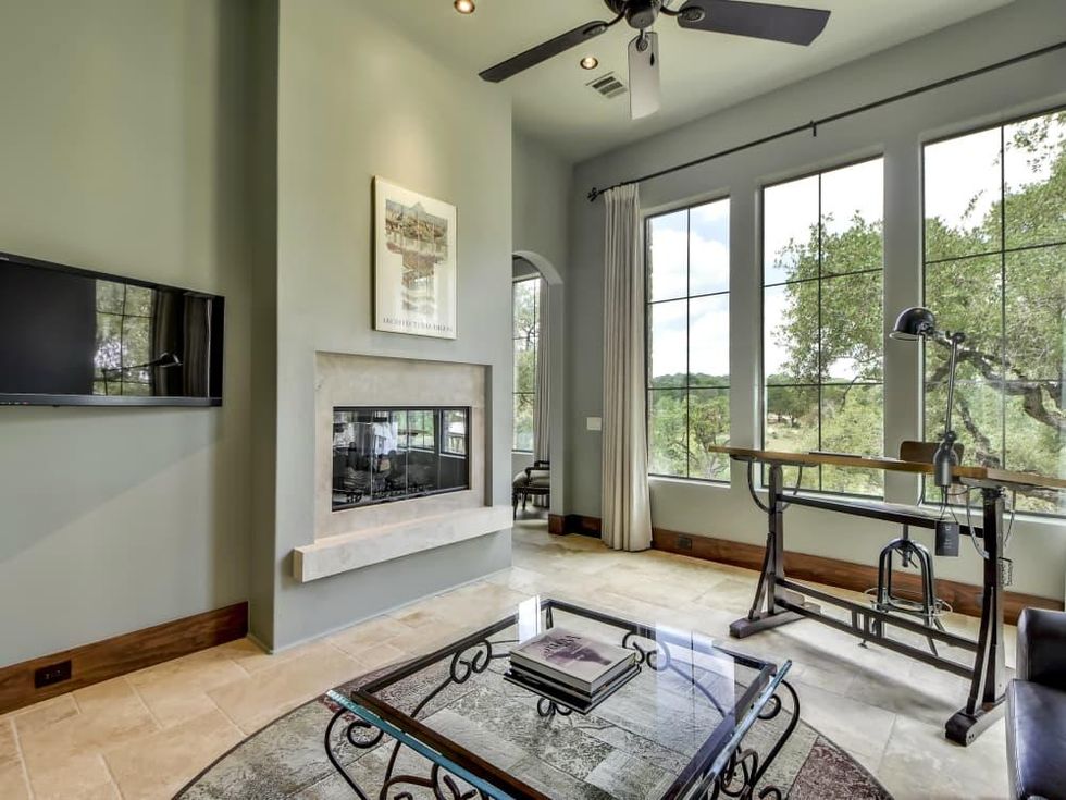 453 Covered Bridge Austin home for sale