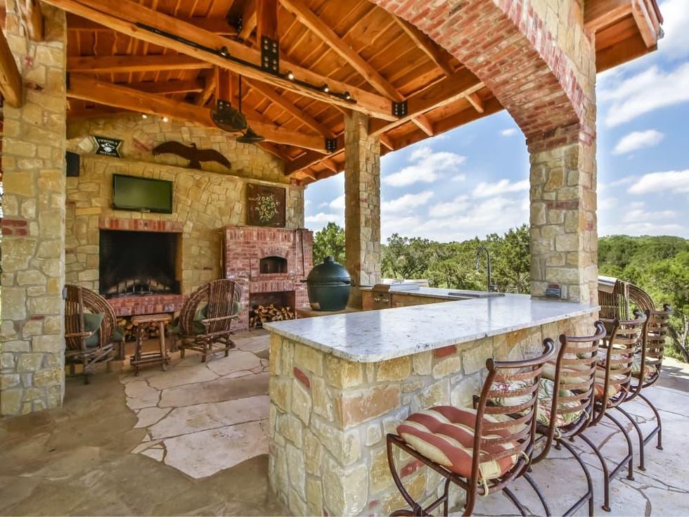 453 Covered Bridge Austin home for sale