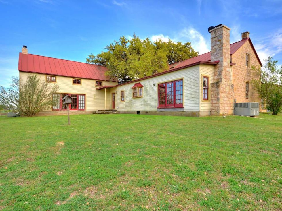 457 Bob Mortitz Fredericksburg house for sale