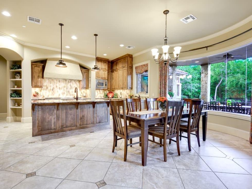 4920 Barclay Heights