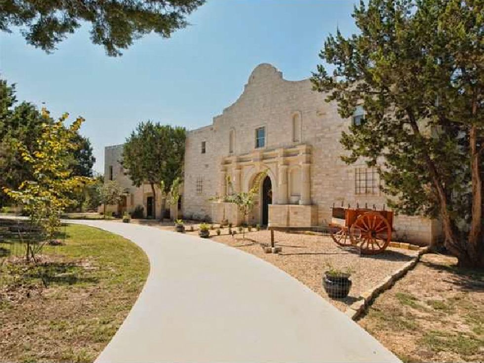 5 Alamo house for sale December 2013