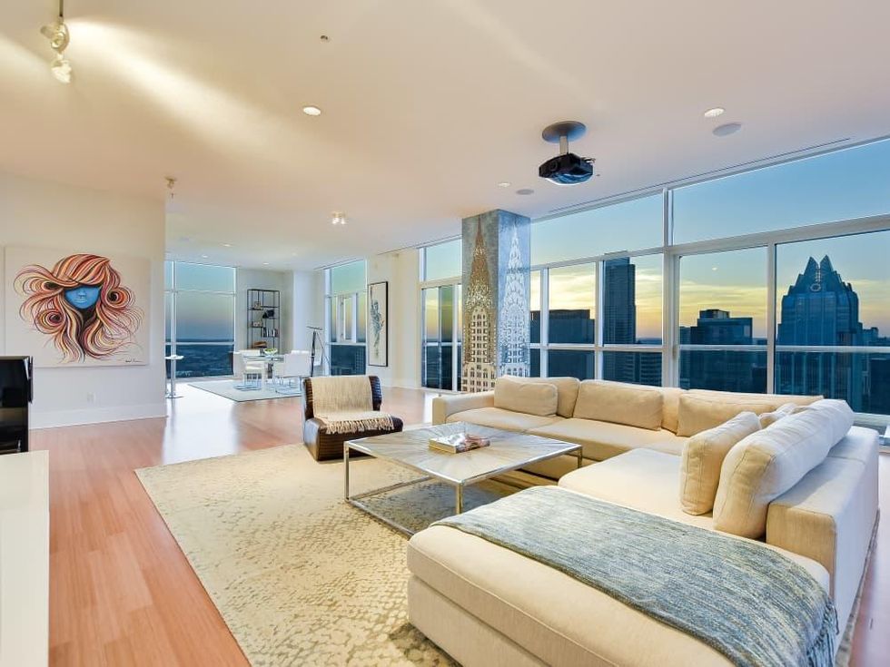 555 #2912 Austin condo for sale