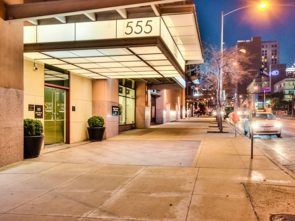 555 #2912 Austin condo for sale