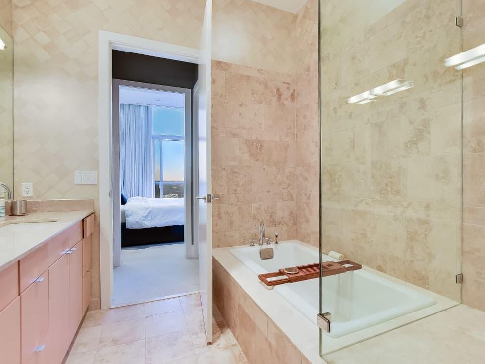 555 #2912 Austin condo for sale