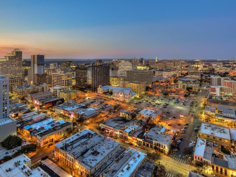 555 #2912 Austin condo for sale