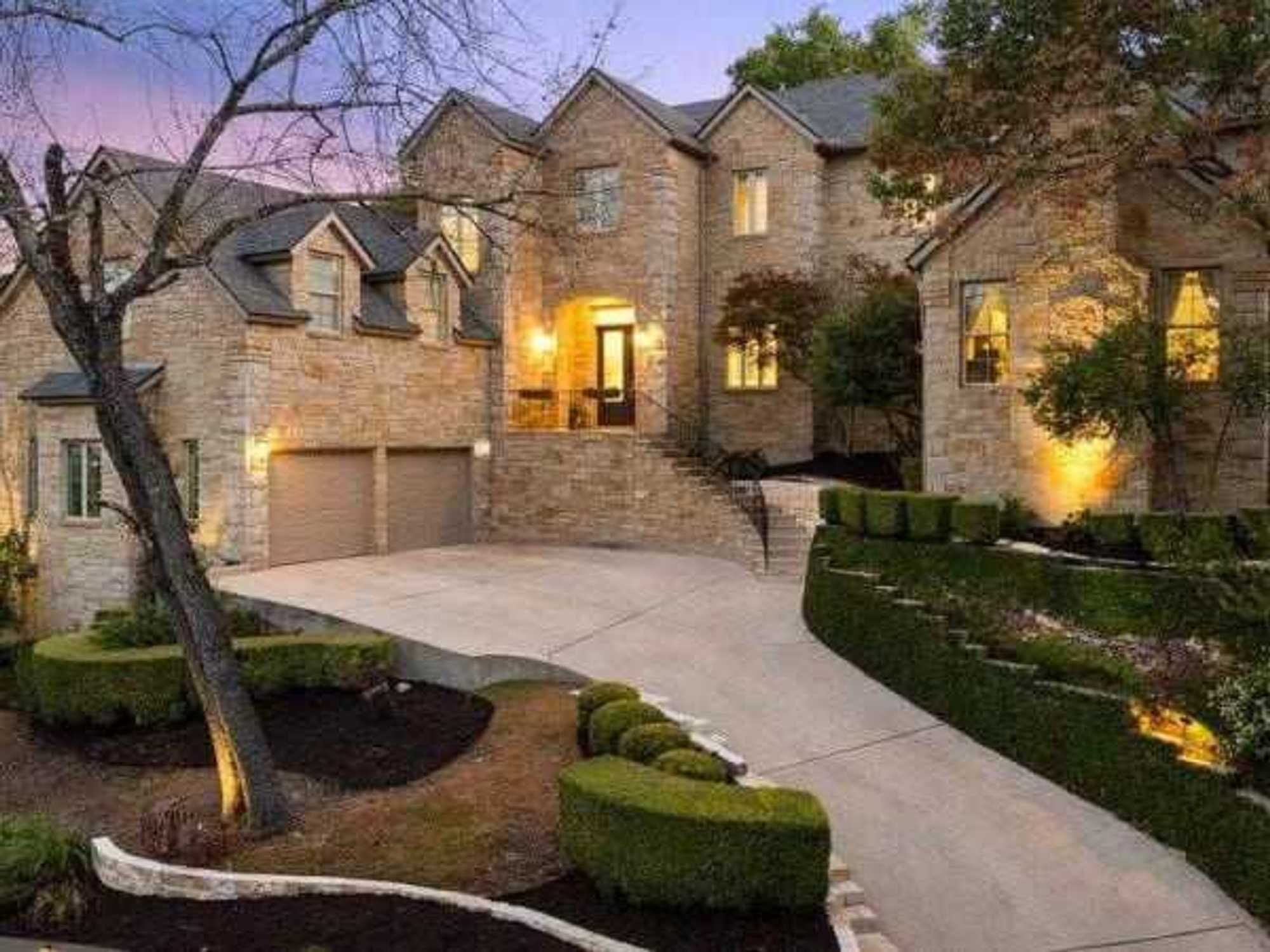 6304 Bon Terra Dr, Austin luxury home for sale