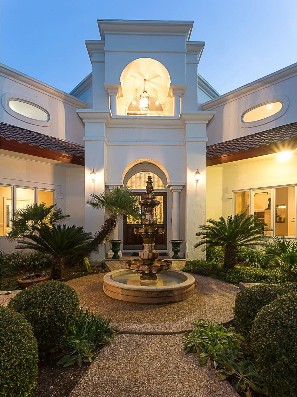 6603 Courtyard Austin house for sale