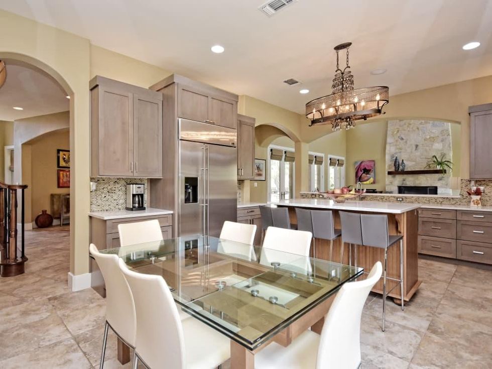 7200 Turnbuoy Austin house for sale kitchen