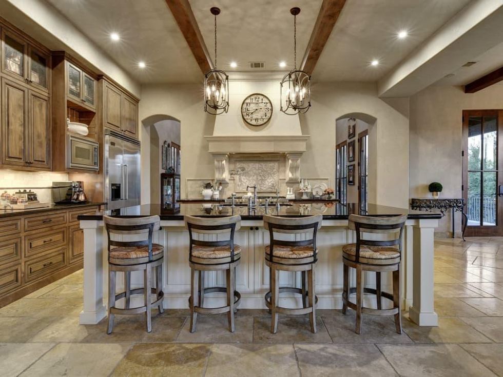 8533 Calera Austin house for sale kitchen