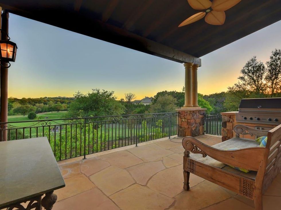 8533 Calera Austin house for sale terrace