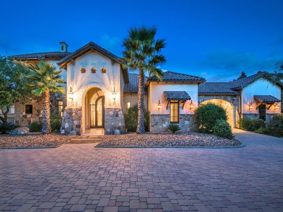 9113 Camelback Exterior 1