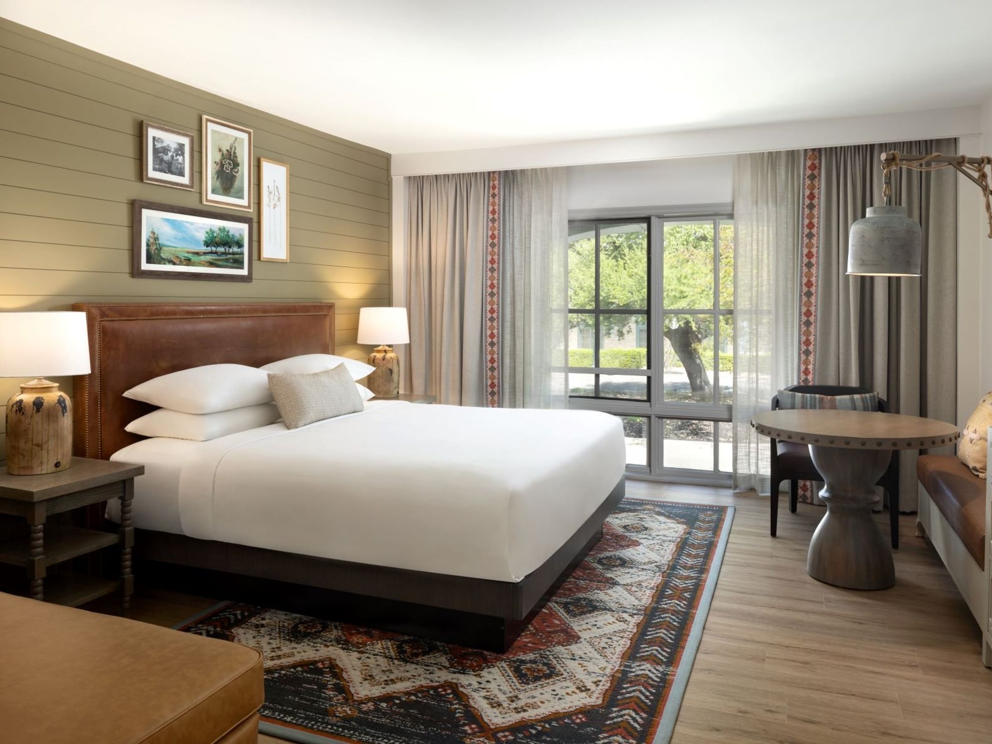 A King guestroom at the Hyatt Regency Hill Country