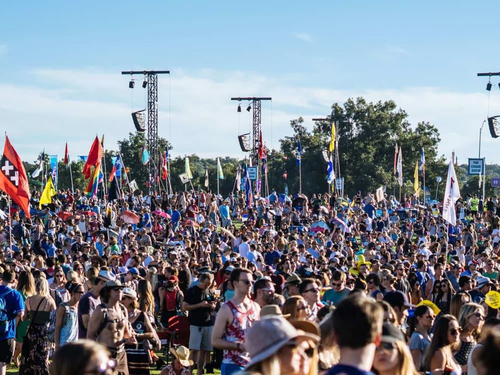 ACL Austin City Limits Music Festival 2016 flags crowd