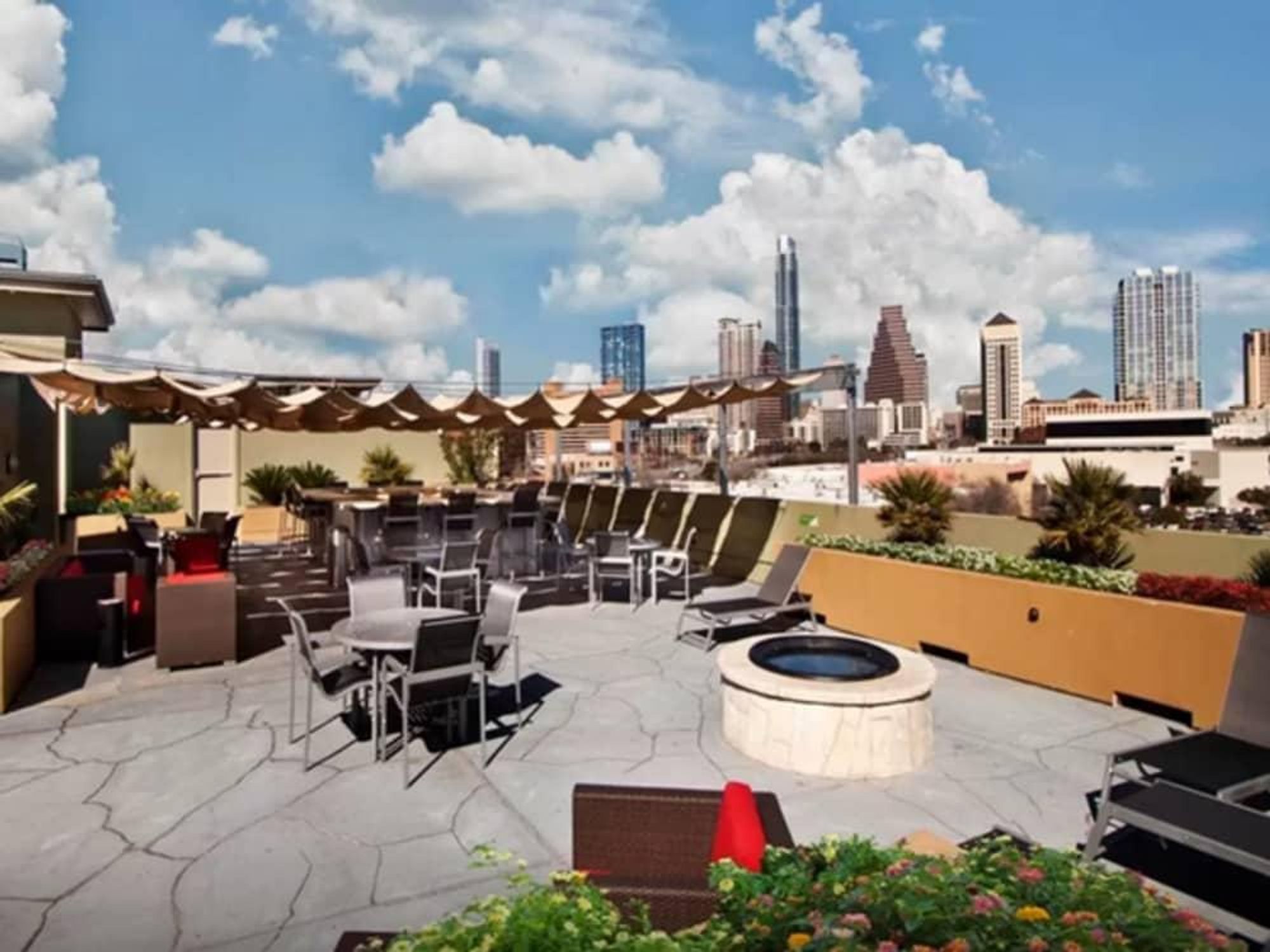 Airbnb Austin apartment downtown skyline view
