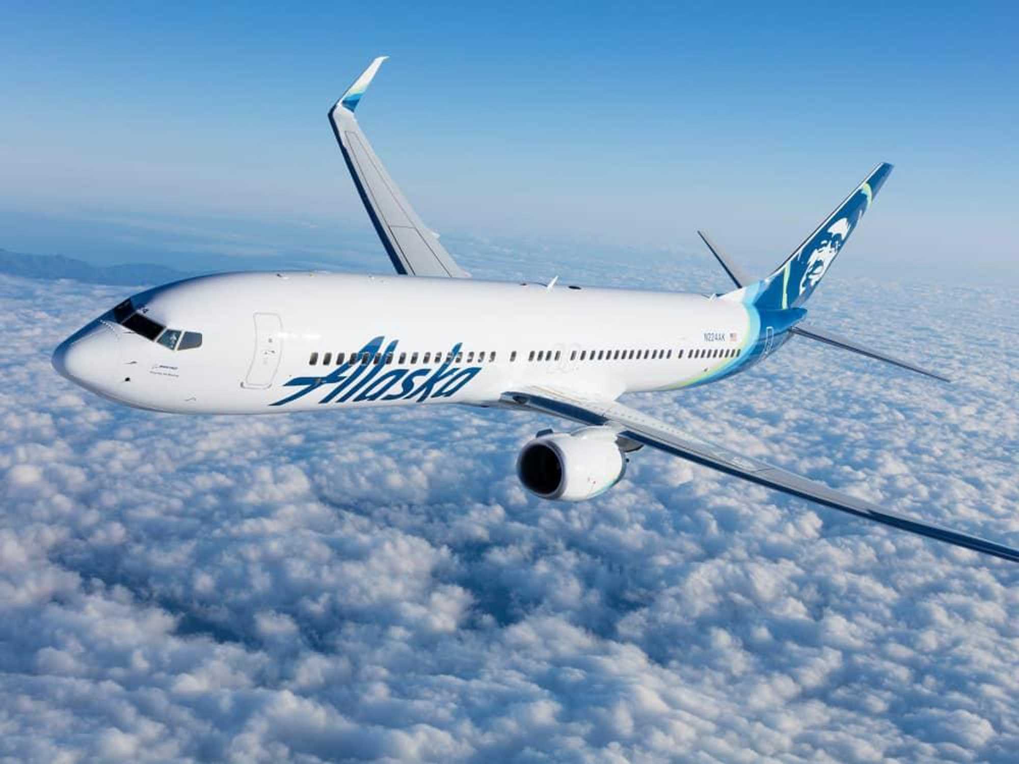 Alaska Airlines plane