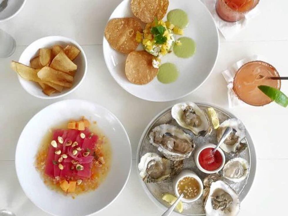 Alcomar Mariscos y Mas Austin restaurant seafood oysters 2015