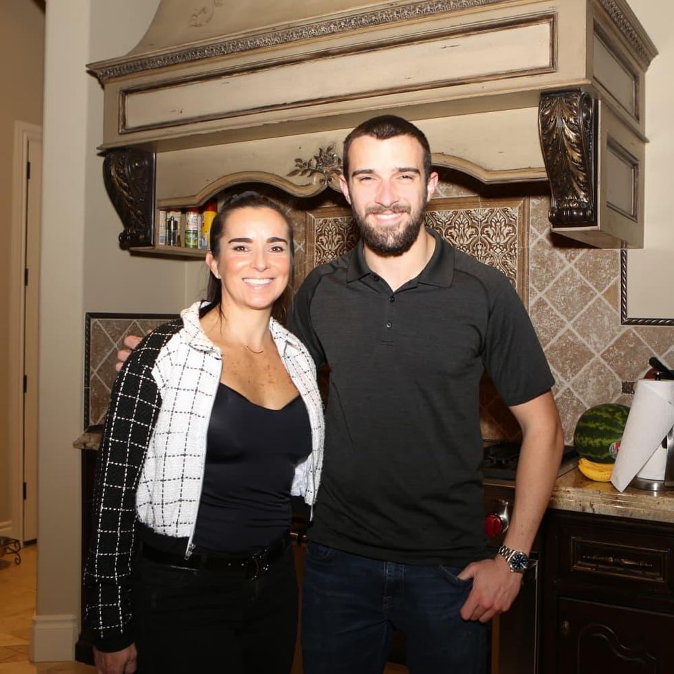 Ana Meek, Brandon Meek