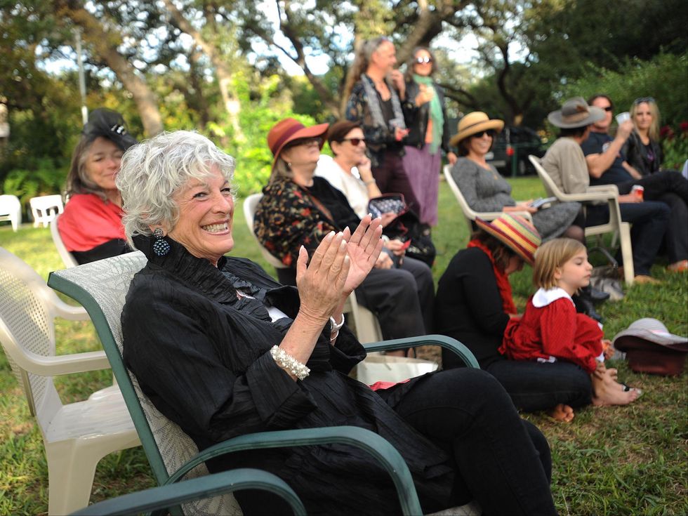 Andrea Ariel Party 5569