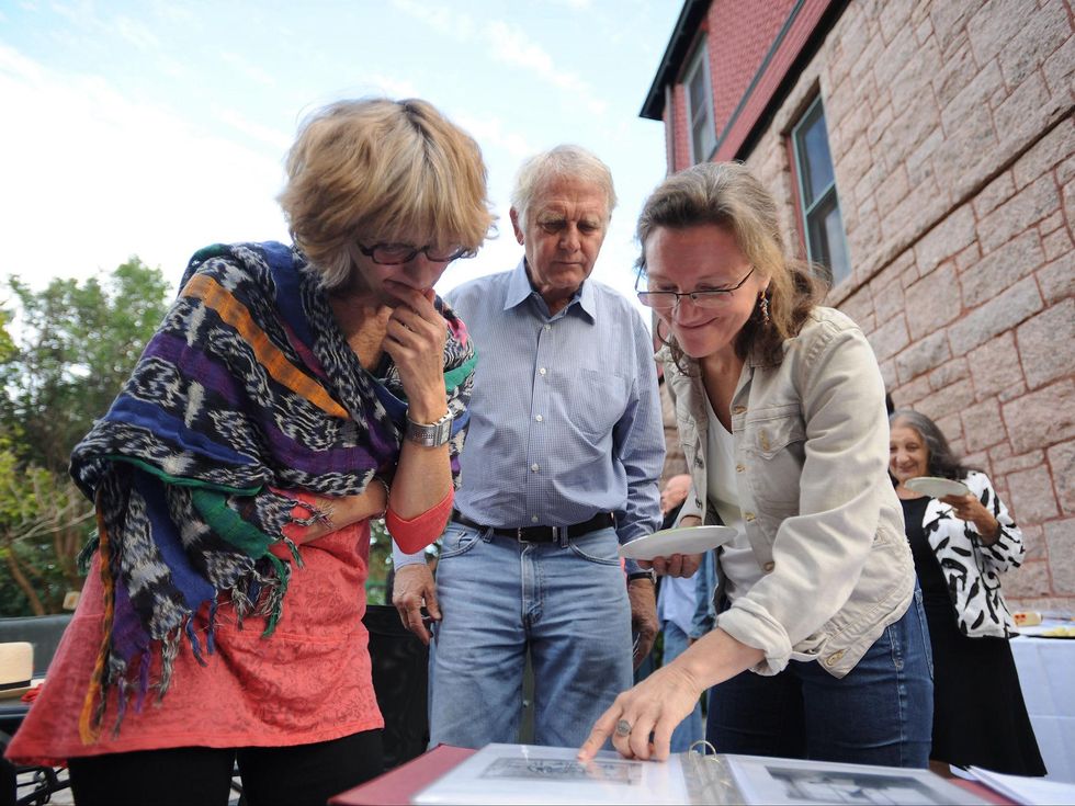 Andrea Ariel Party 5605