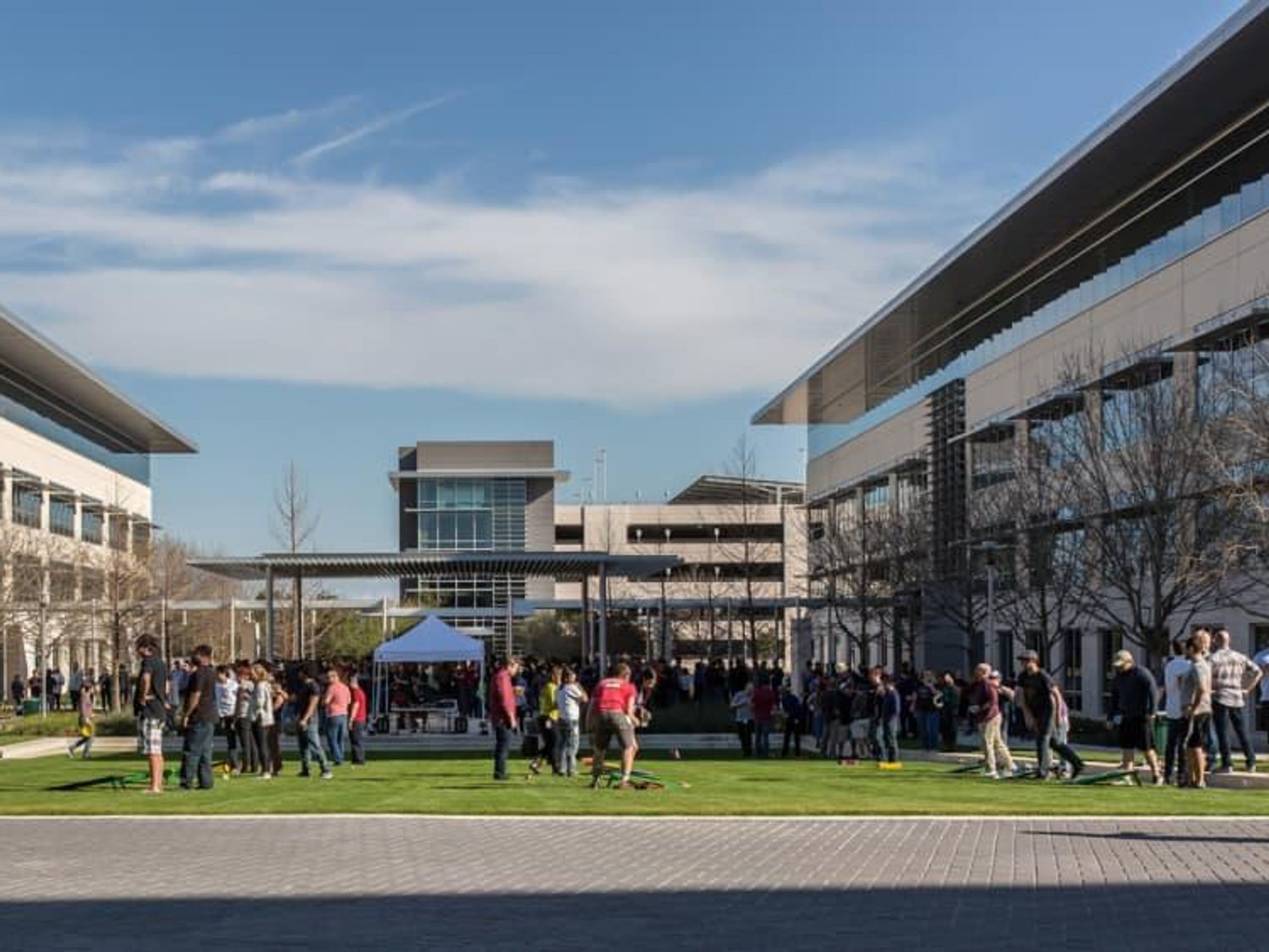 Apple campus parmer lane austin