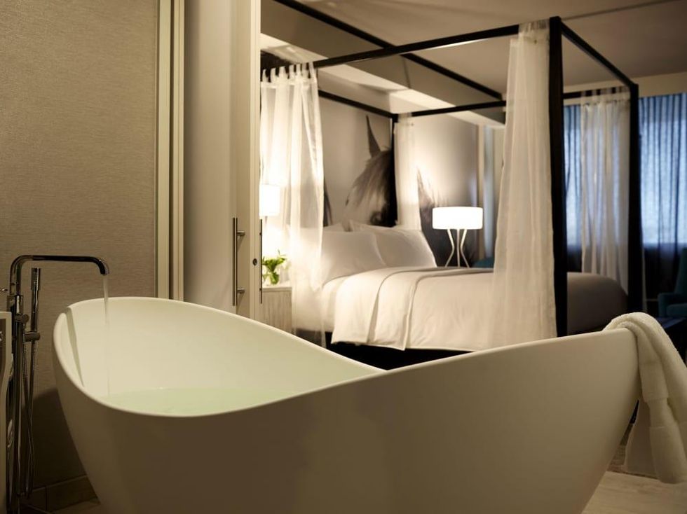 Archer Hotel guest room