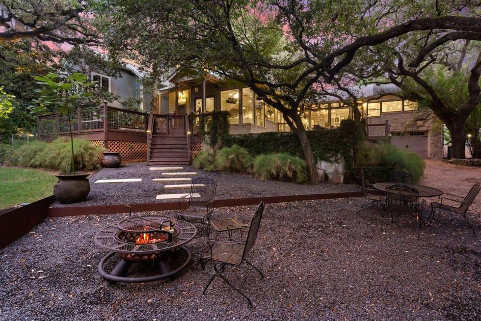 ATX_1104 Reagan Terrace