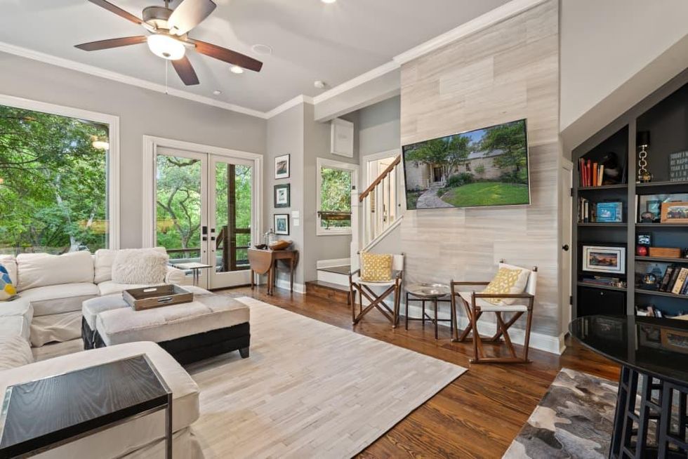 ATX_1104 Reagan Terrace