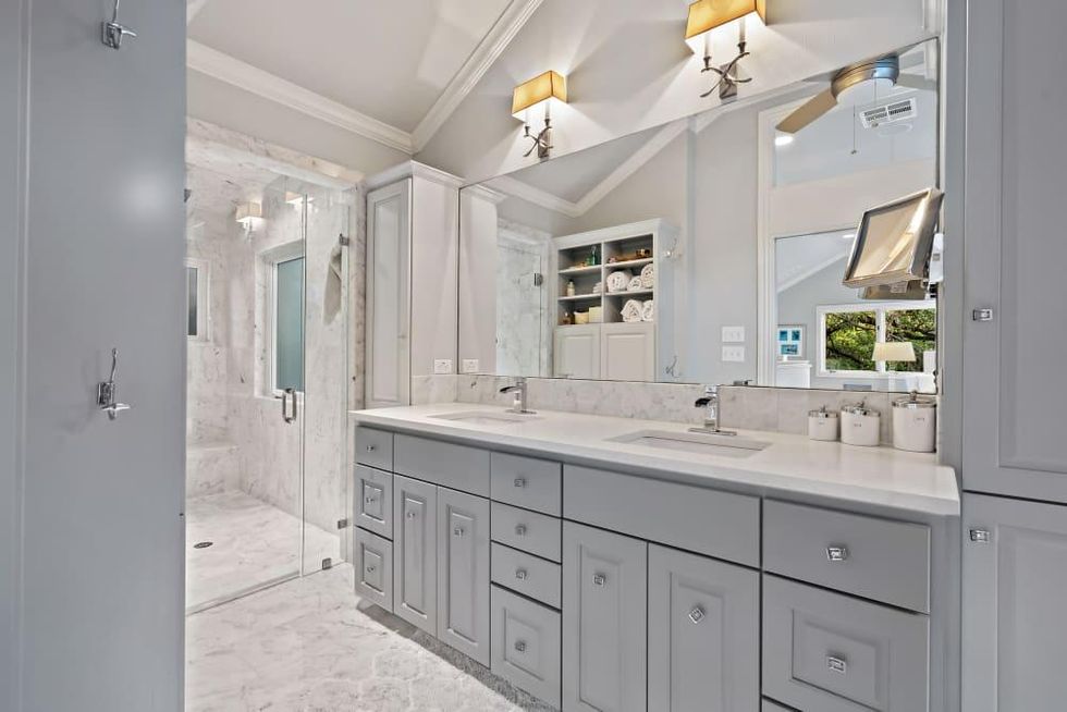 ATX_1104 Reagan Terrace