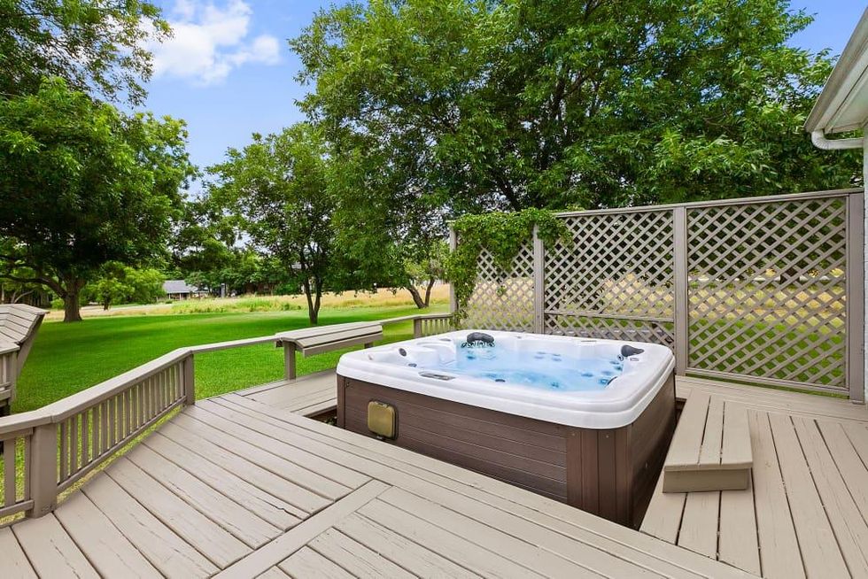 ATX_12209 Tanglewild