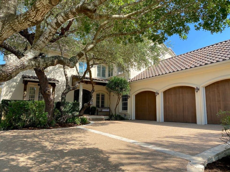 ATX_1817 Chalk Rock Cv